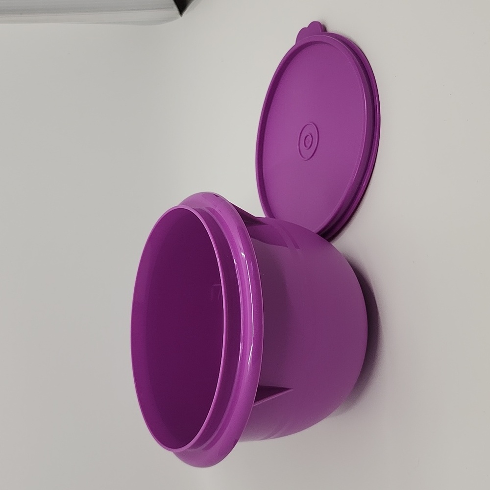 Tupperware Small Mixing Bowl New